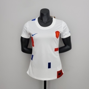 2022 Netherlands woman away