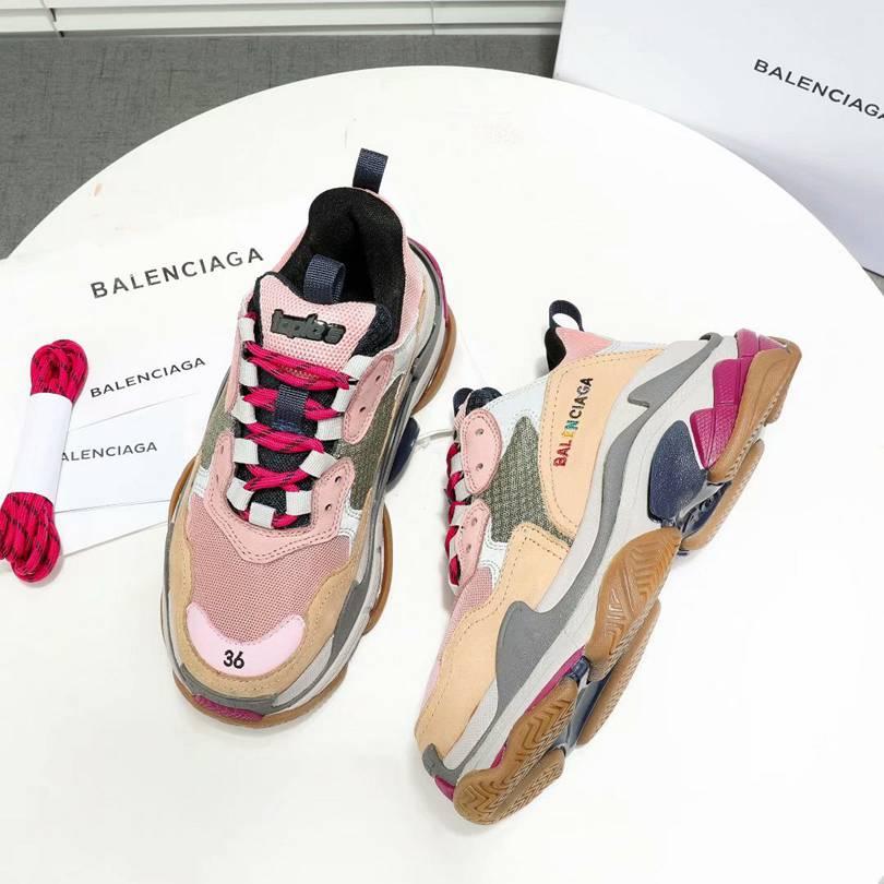 Men/Women Balenciaga Triple S Pink/Wheat Sneaker Item 6380400