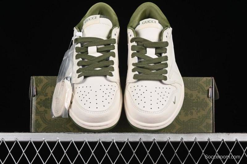 Nike Travis Scott x Fragment Design x Air Jordan 1 Low OG SP AJ1 Retro Sneakers in Off-White & Fresh Green - DM6688-606