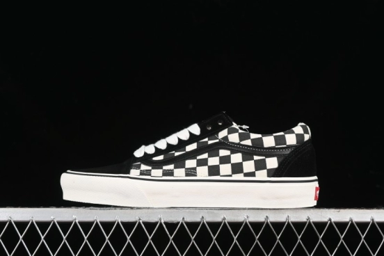 Vans Old Skool 36 Checkerboard Low-Top Canvas Sneakers - VN000D7ZY28