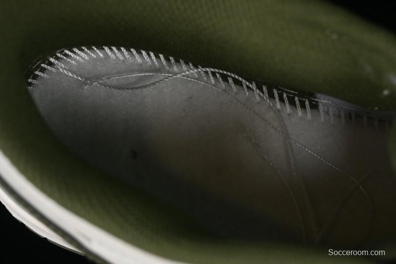 Nike SB Dunk Low x Undefeated Collaboration Casual Skate Shoes - UN1697-633