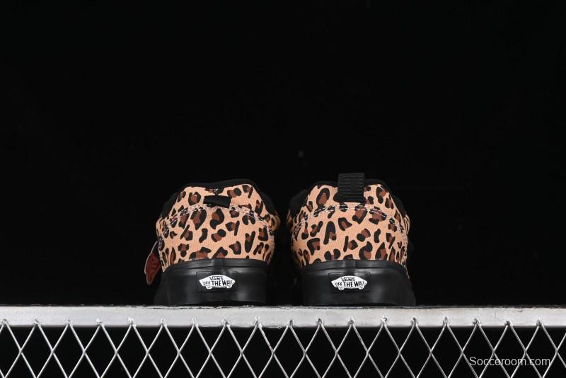 Vans Classics Knu Skool Retro Sneakers with Enlarged Toe and Thickened Trim - VN000CSQW3ZT188