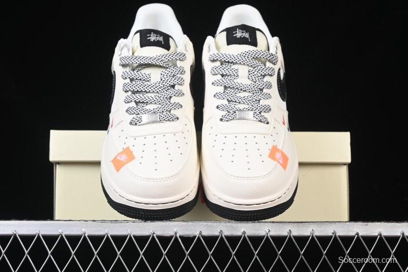 Nike Air Force 1 '07 Low Stussy Collaboration - Black Woven Label Low-Top Casual Sneakers - SJ6698-011