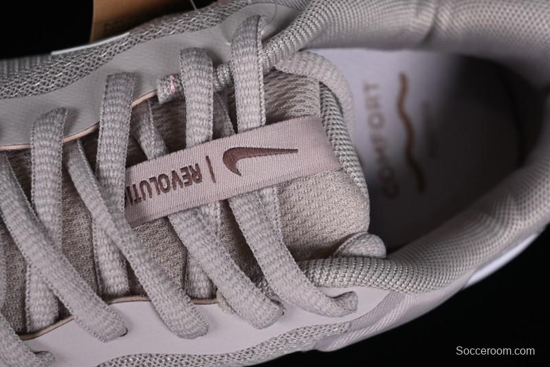 Nike Revolution 7 Wide Low-Top Running Shoes with Breathable Mesh and Durable Cushioning - FB2208-007