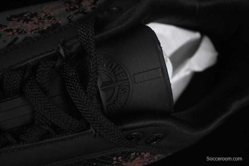 Stone Island Grime Panelled Low-Top Lifestyle Sneakers in Dark Brown - 79FWS0303