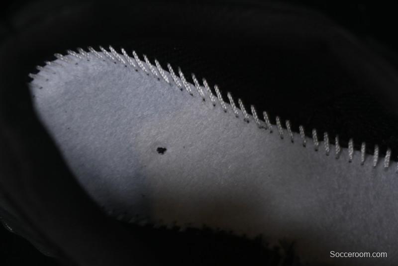 Nike Air Max Vision Triple Black - Sleek & Stylish Men's Sneakers