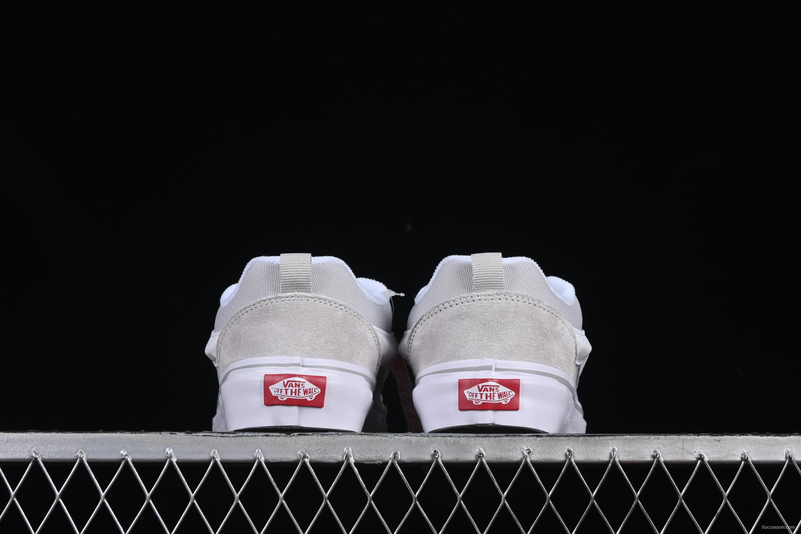 Vans Knu Skool Low-Top Retro Chunky Sneakers with Oversized Logo - VN000CRPBWD