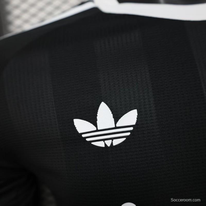 Player Version 25/26 Liverpool Black Goalkeeper Jersey