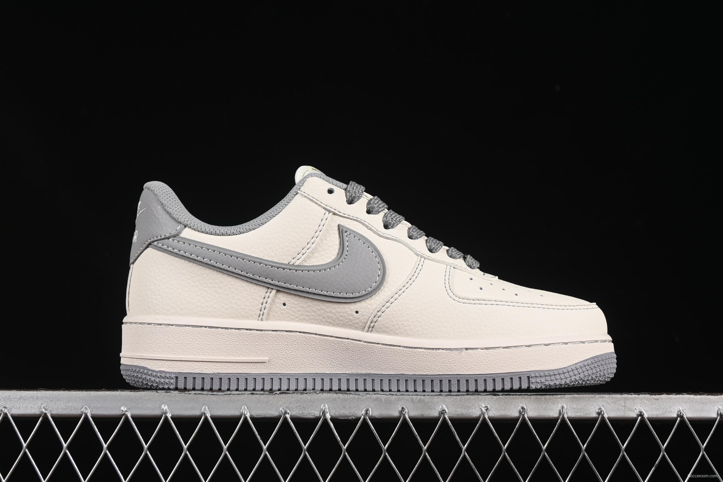 Nike Air Force 1'07 Low Stussy Collaboration Beige Mini Swoosh Casual Sneakers - HH7518-060