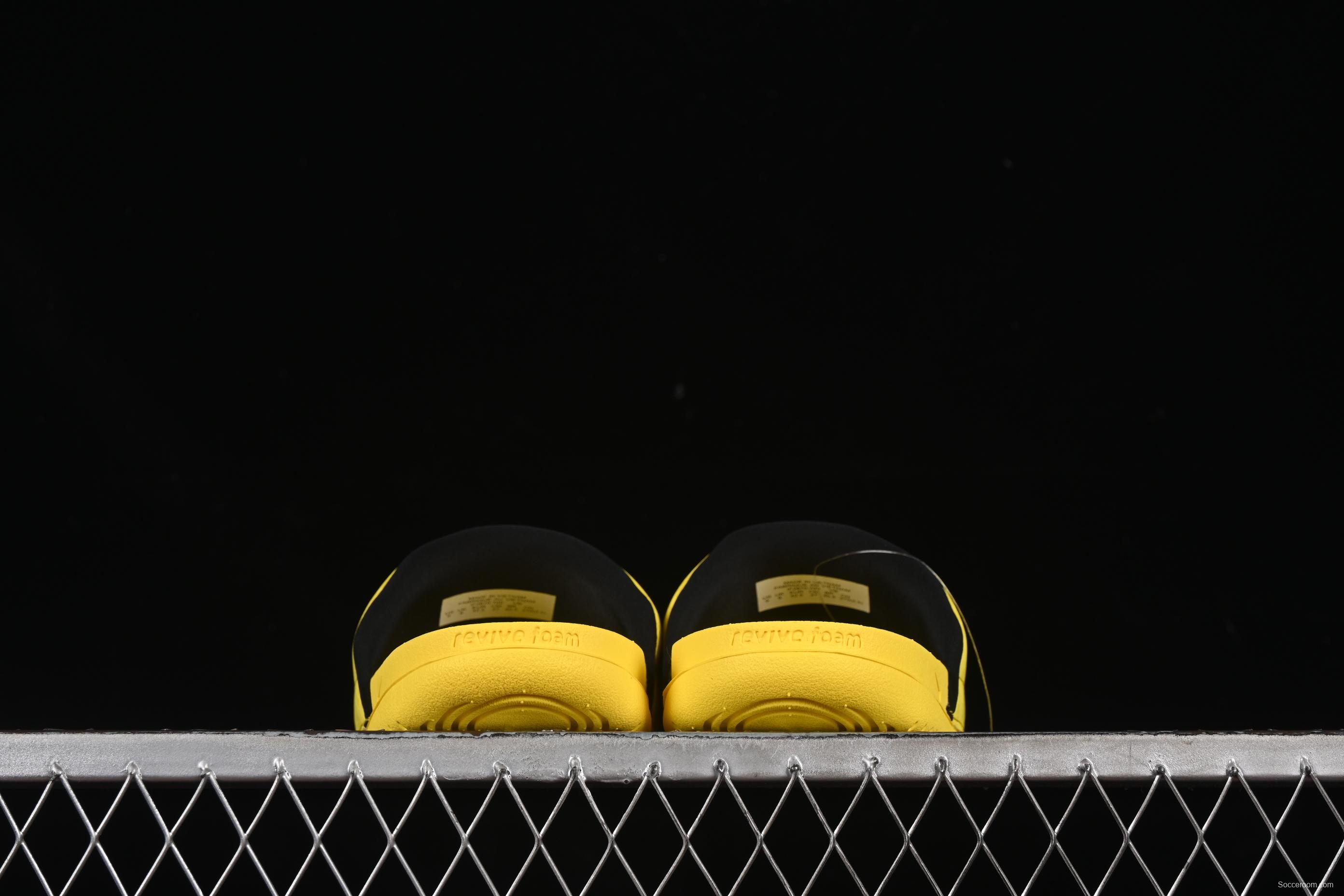 Nike Kobe Offcourt Slide Casual Sandals with Hyper Royal Snake Print Strap - IF2870-700