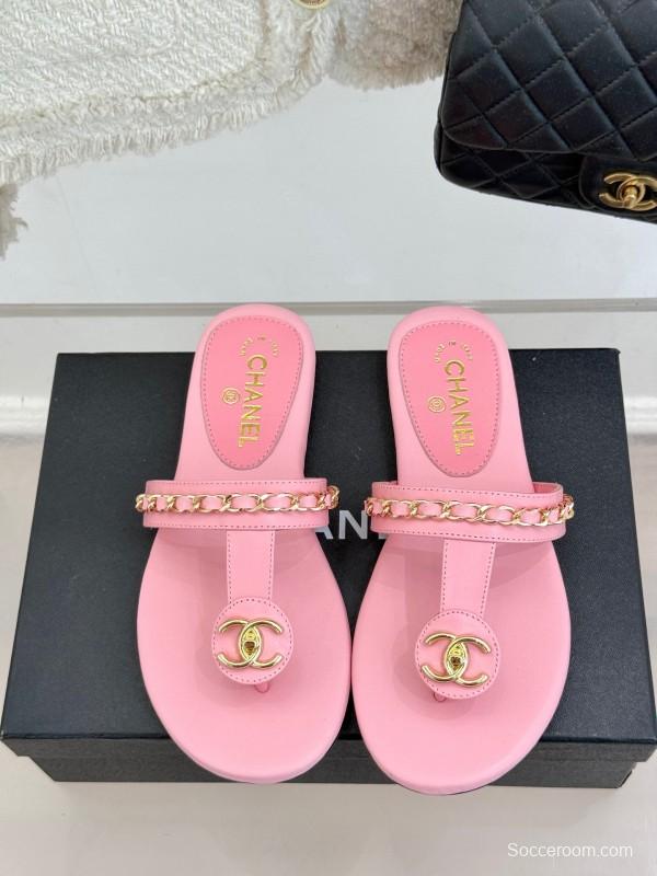 2025 Women Chanel Pink Lambskin Chain Toe Ring Sandals