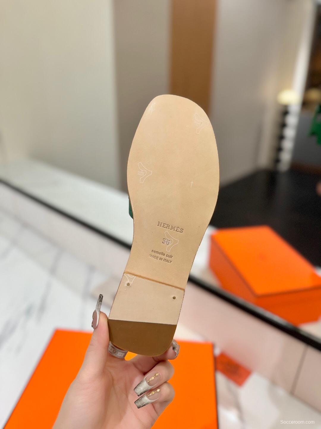 2025 Women Hermès Green Leather Slippers