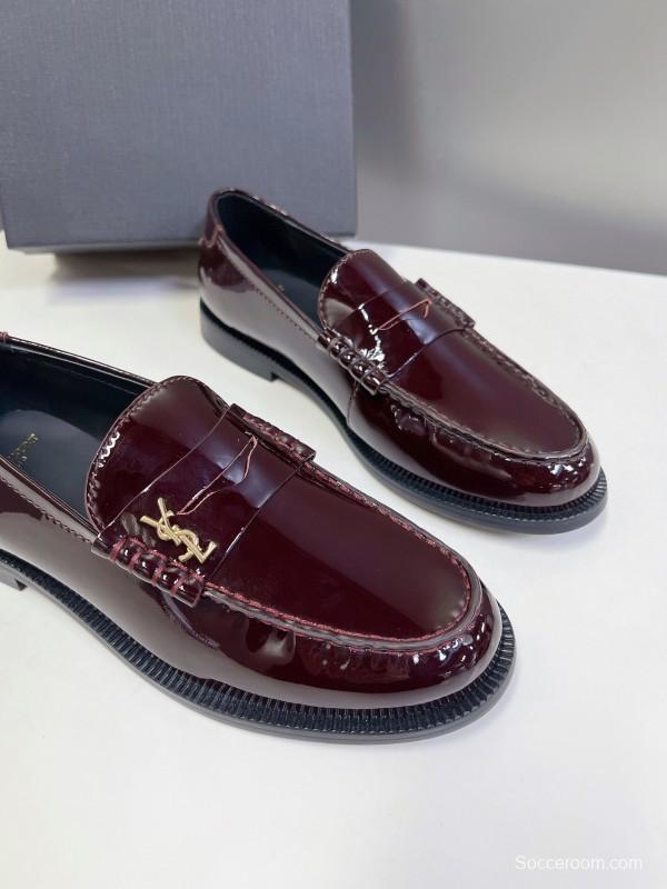2025 Women Yves Saint Laurent Burgundy Leather Loafer KFY00350