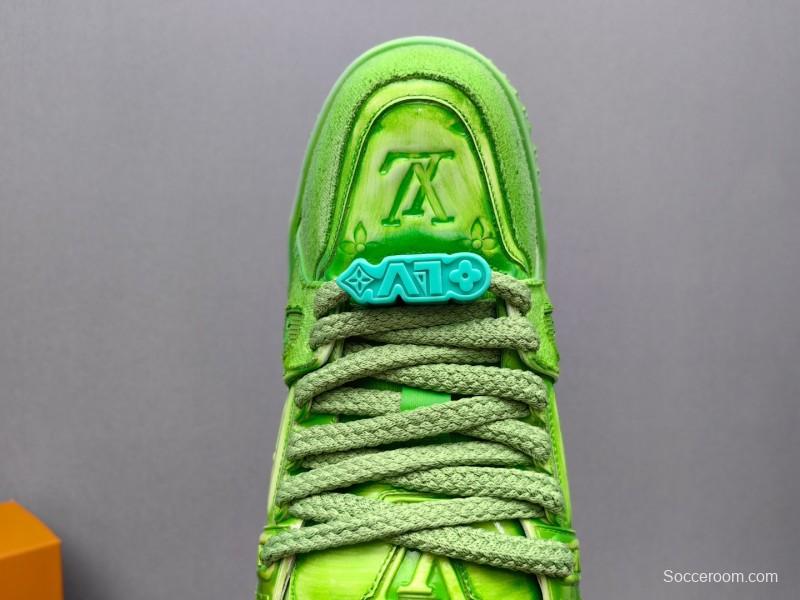 2025 Unisex Louis Vuitton Green Mesh Suede Trainer KFY00510