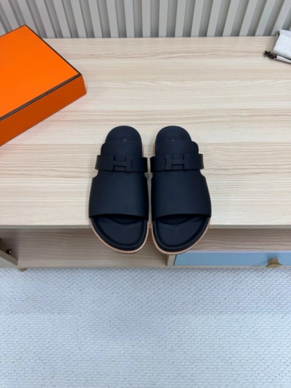 2025 Hermès Black Leather Slippers