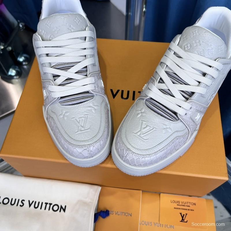 2025 Unisex Louis Vuitton White Leather LV Trainer
