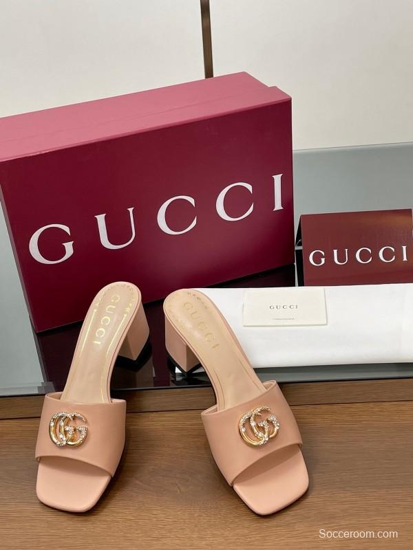 2025 Women Gucci Pink Leather Slippers GG Crystal Buckle LY00280