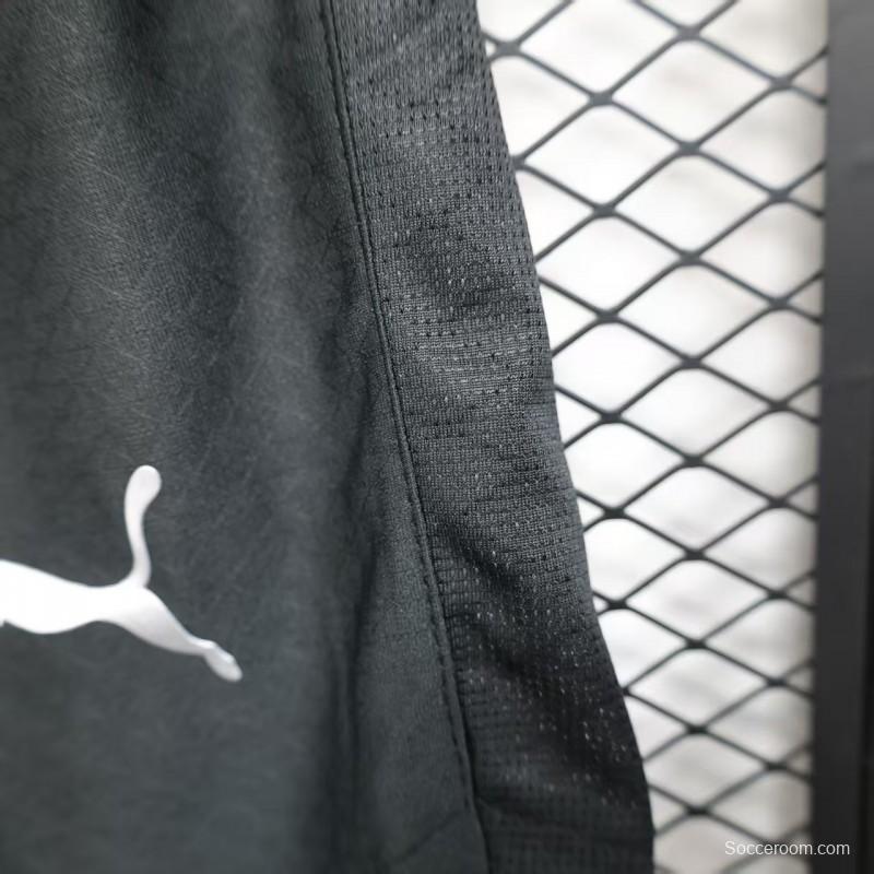 Player Version 25/26 Manchester United Black Shorts