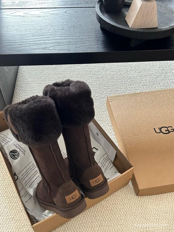 UGG High Boot Snow Boots with Fur Collar - AS00370