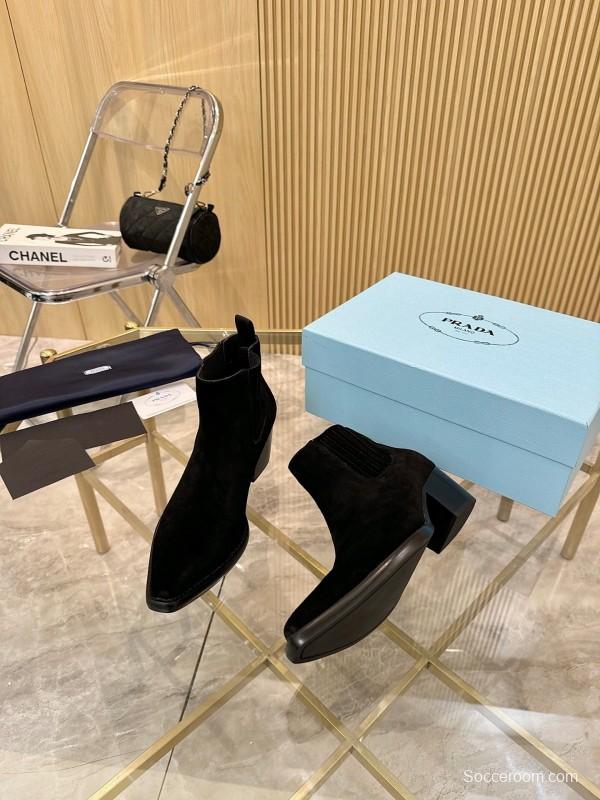 Prada Classic Pointed Toe Boots - LY00310