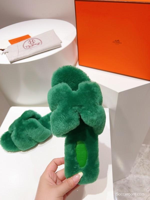 Hermès Teddy Wool H Slippers Flat Fur Slides - LY00240
