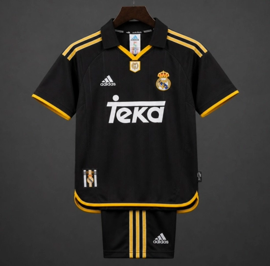 Retro 99/01 Real Madrid Away Black Jersey